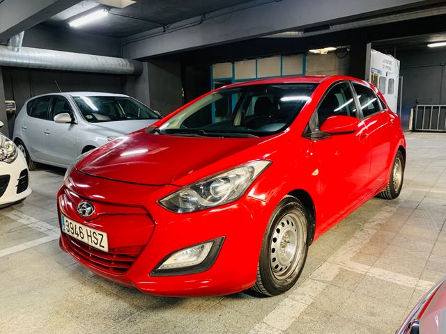 Hyundai i30 2014