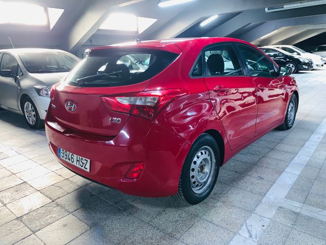 Hyundai i30 2014