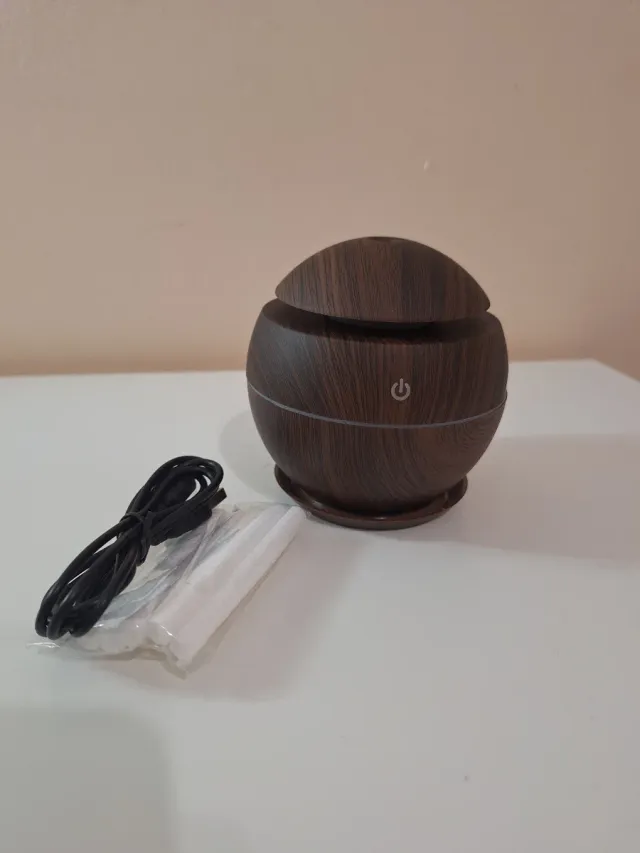 Mini humidificador aromático madera