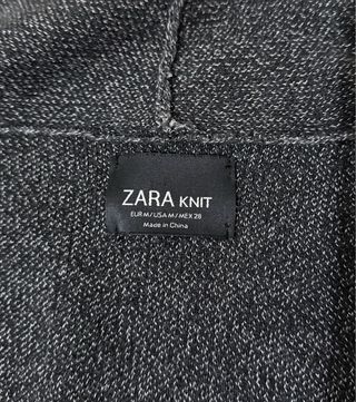 Abrigo oversize gris jaspeado. Talla M. Zara.