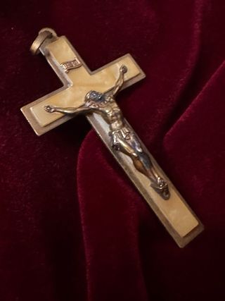 Antiguo Crucifijo Nácar