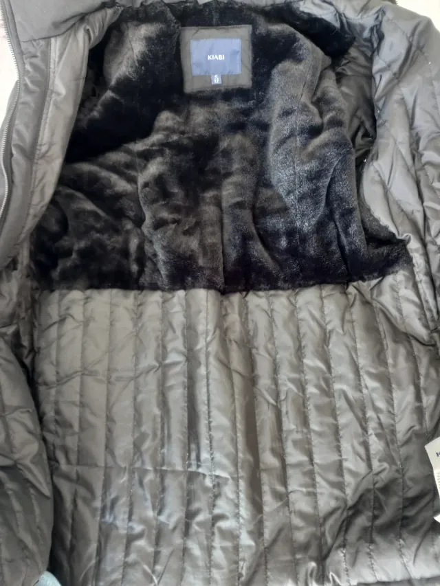 Chaqueta premamá Kiabi negra