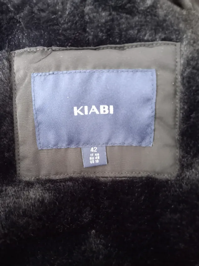 Chaqueta premamá Kiabi negra