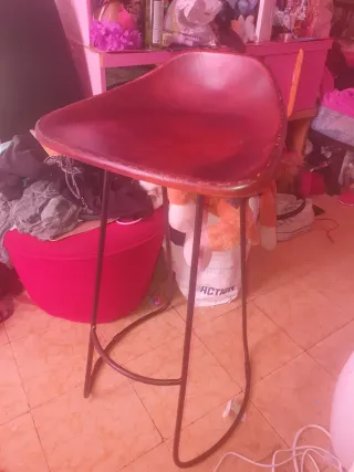 2 Taburetes Diseño Piel Marrón/Rojo regalo