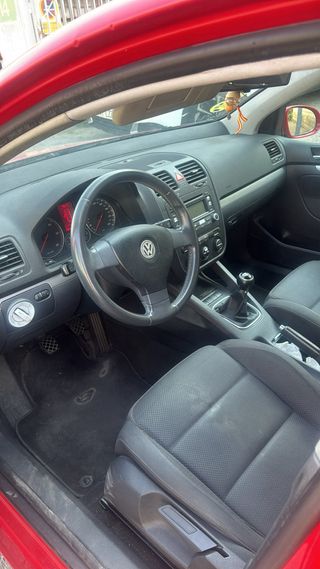 Volkswagen Golf 2005