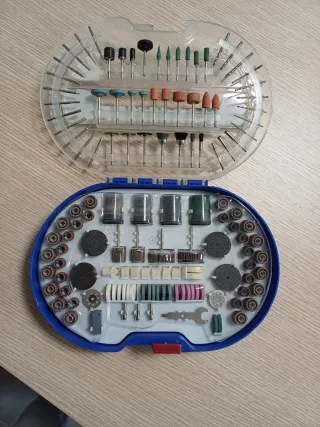 Herramienta Rotatoria TACKLIFE + Accesorios