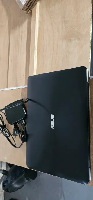 Portátil Asus Negro