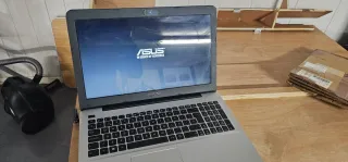 Portátil Asus Negro