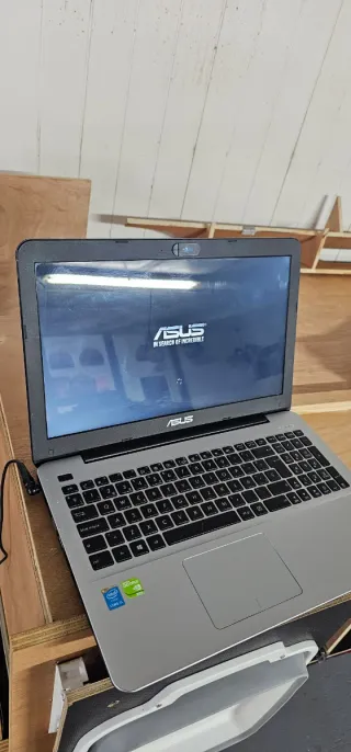 Portátil Asus Negro