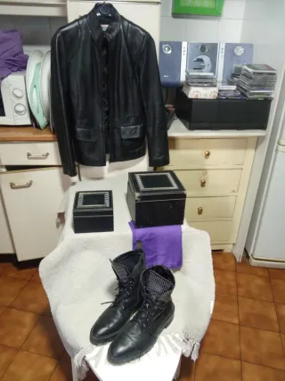 Cazadora piel T. S y Botines 38