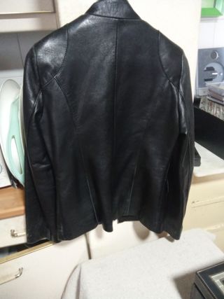 Cazadora piel T. S y Botines 38