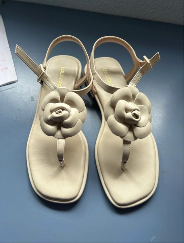 Sandalias Lola Casademunt Beige T.37