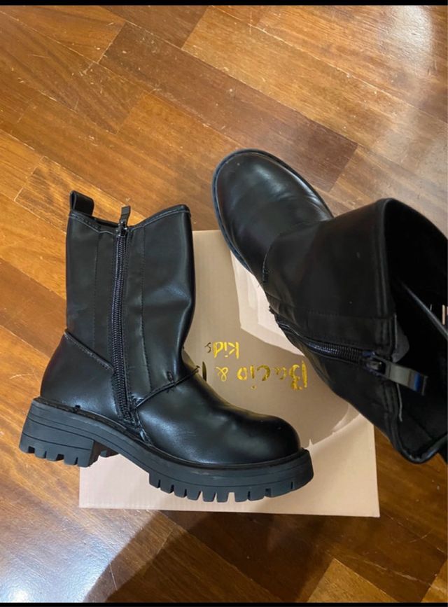 Stivaletti n.30 bambina neri