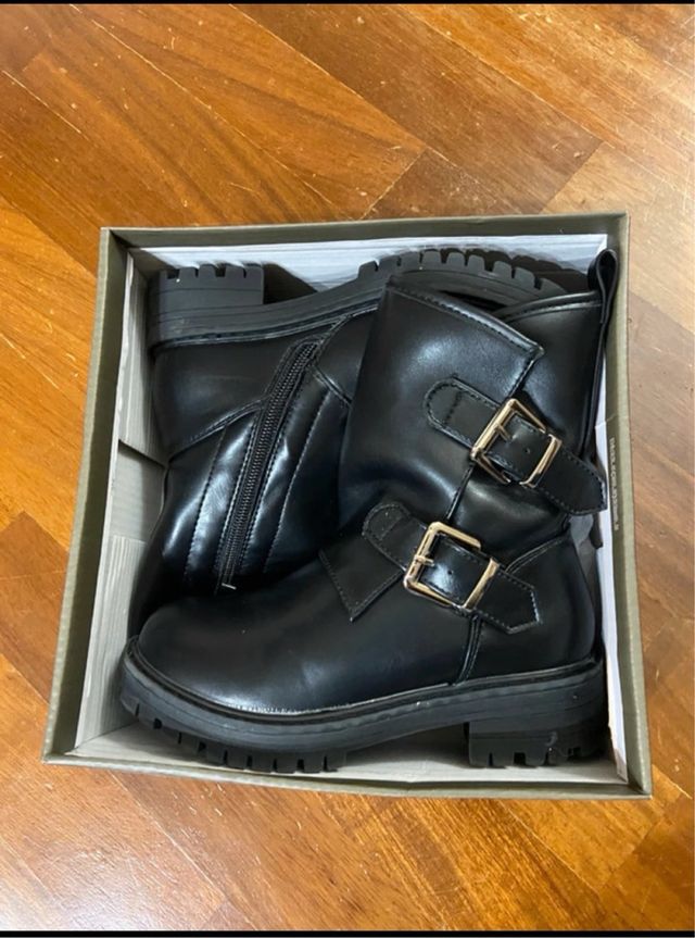 Stivaletti n.30 bambina neri