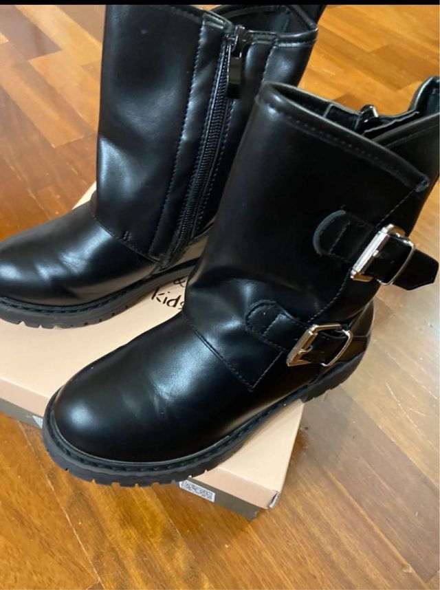 Stivaletti n.30 bambina neri