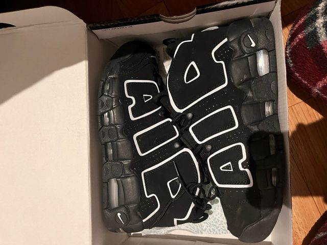 Nike Air More Uptempo Negro Blanco
