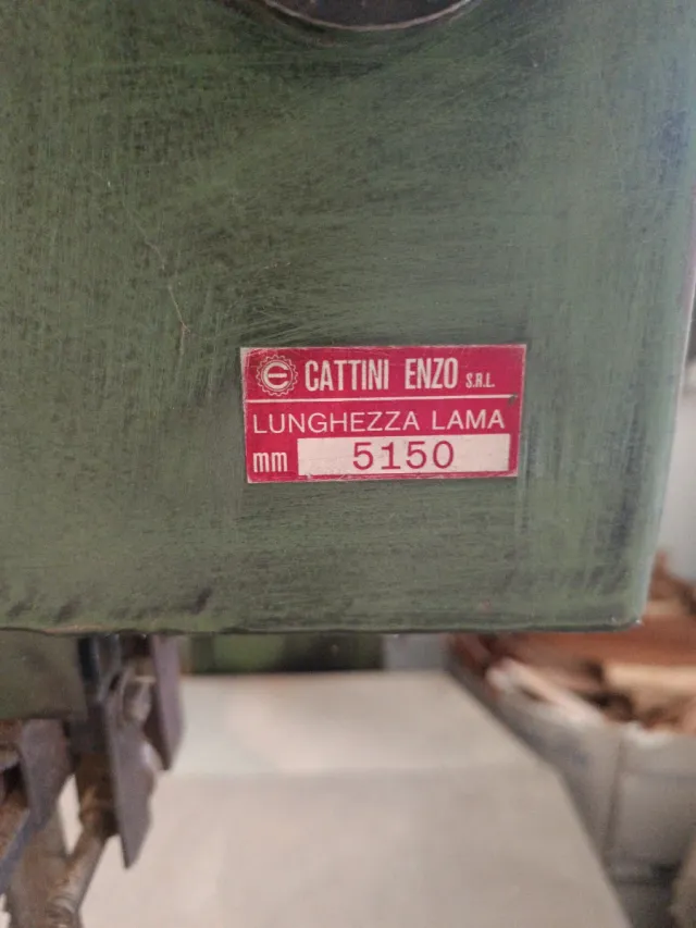 Sierra de corte Clever 700