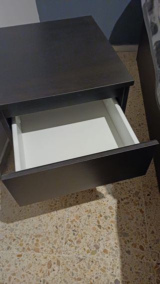 2 Comodini MALM Ikea Neri