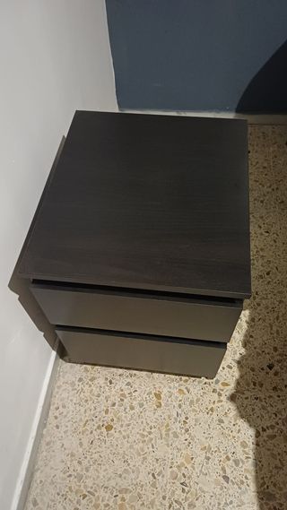 2 Comodini MALM Ikea Neri