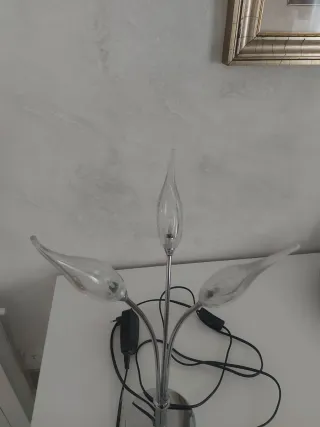 Lampada da tavolo design moderno