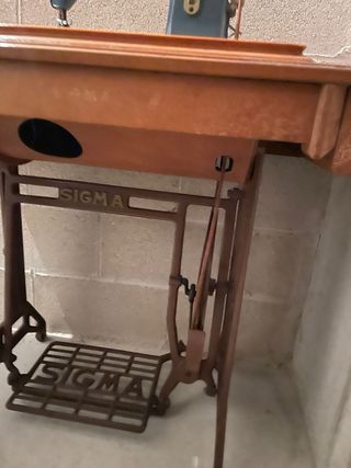 Maquina de coser Singer