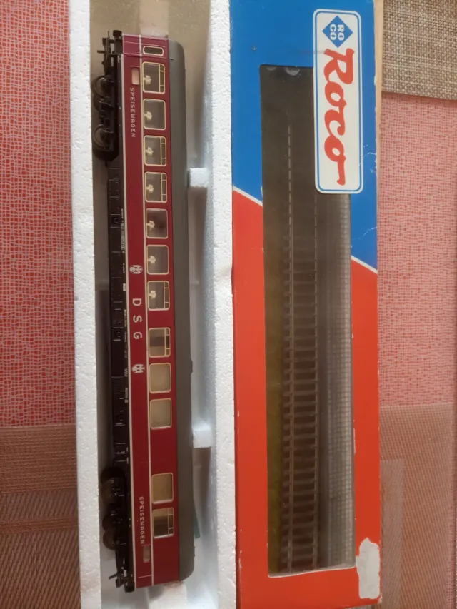 Treno in miniatura H0 Roco DSG Ristorante