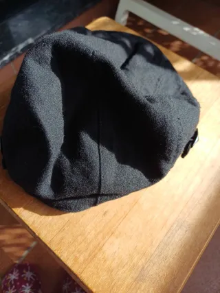 Gorra negra