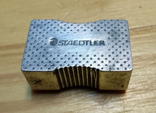 Sacapuntas Staedtler Antiguo Metal