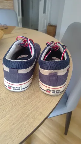 Zapatillas Dunlop Azul y Rojo