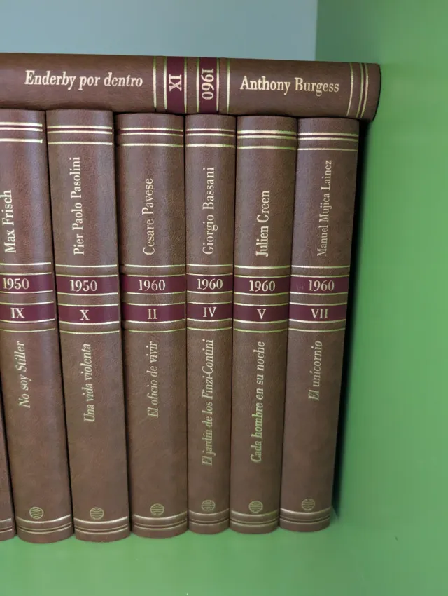 Clásicos contemporáneos internacionales.