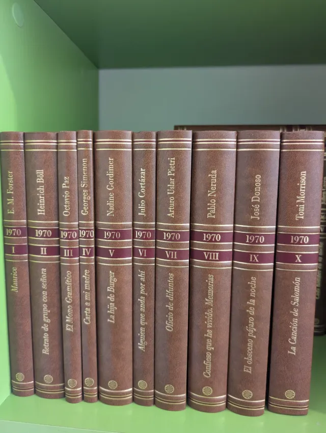 Clásicos contemporáneos internacionales.