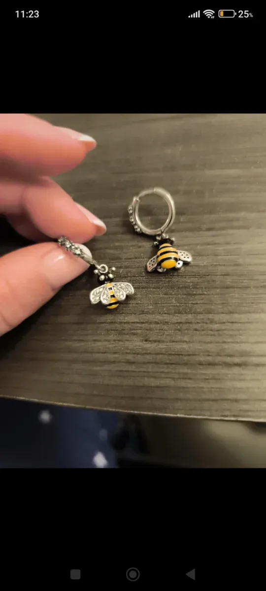 Pendientes Abeja Bañados en Plata Nuevos