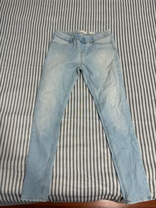 Pantalón vaquero azul claro