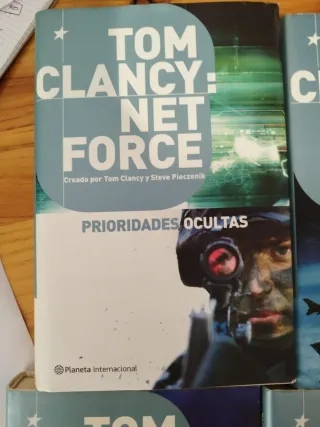 Net Force: Prioridades Ocultas / Hidden Agendas...