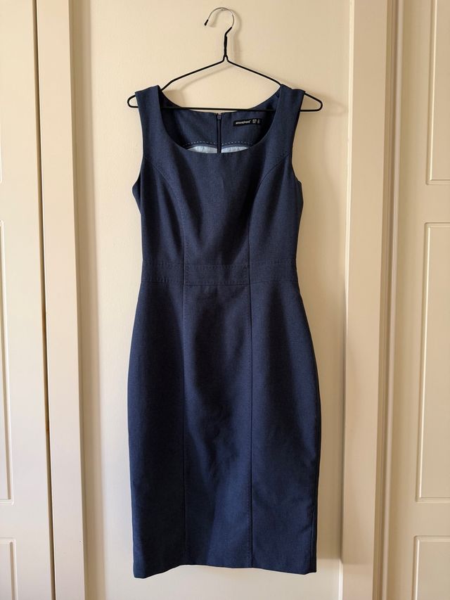 Vestido azul marino oficina