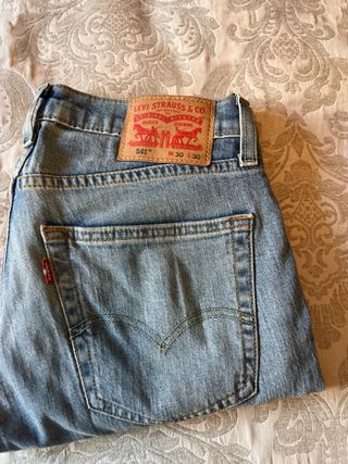 Pantalón Levi's 541 Hombre Talla 30