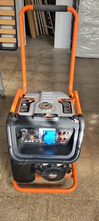 Generador Eléctrico Genergy Gasolina