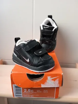 Scarpe Nike neonato n. 18