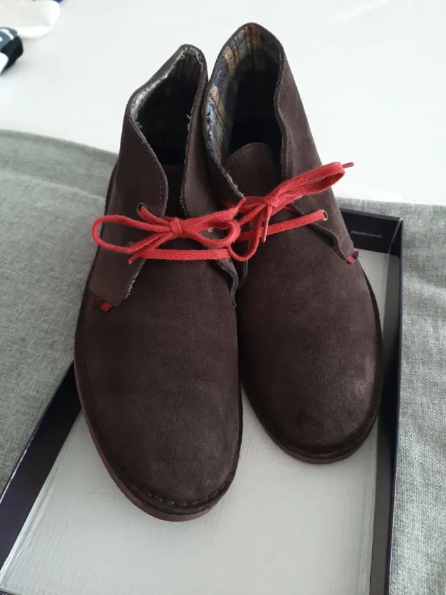 Botines ante marrón talla 42