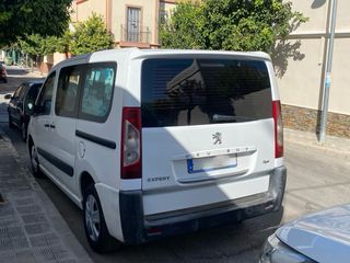 Peugeot Expert camperizada y homologada