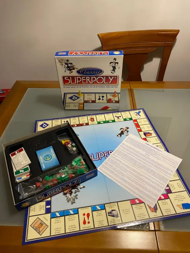 Juego de mesa Superpoly Classic