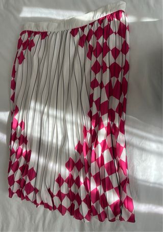 Falda Uterque Plisada Diamantes Rosa y Blanco