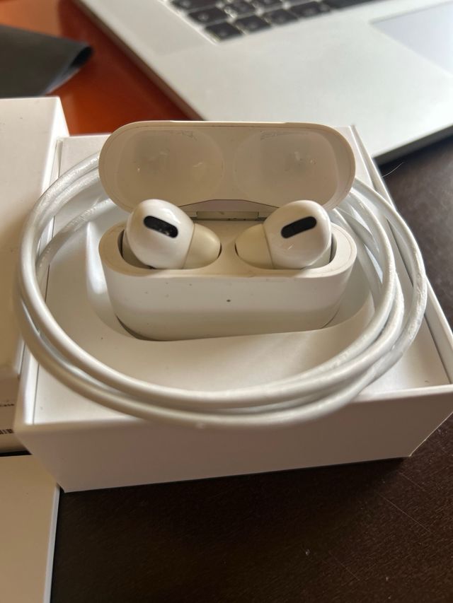Estuche AirPods Pro Apple Blanco