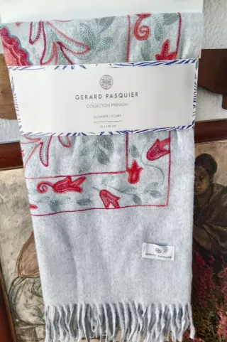 Chal Pashmina Bordada Nueva + Regalo collar 