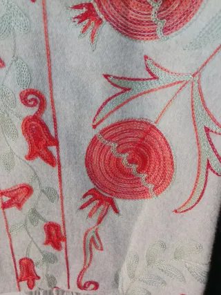 Chal Pashmina Bordada Nueva + Regalo collar 