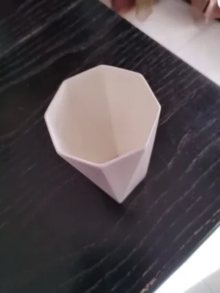 Vaso fiori porcellana Wedgwood altezza cm 15,50