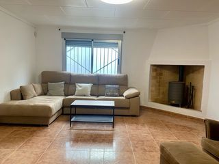 Chalet Villamarchante . PARTICULARES. Rústico