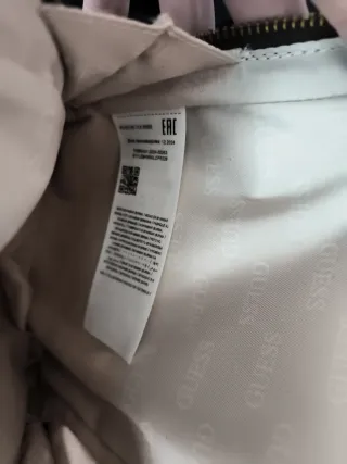 Bolso Bandolera Guess Marrón Monogram