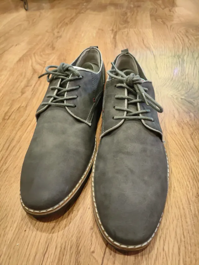 Zapatos vestir grises talla 43