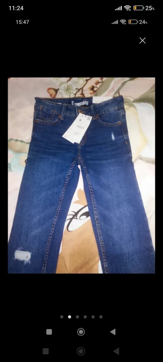 2 pantalones jeans pitillo azul y negro.